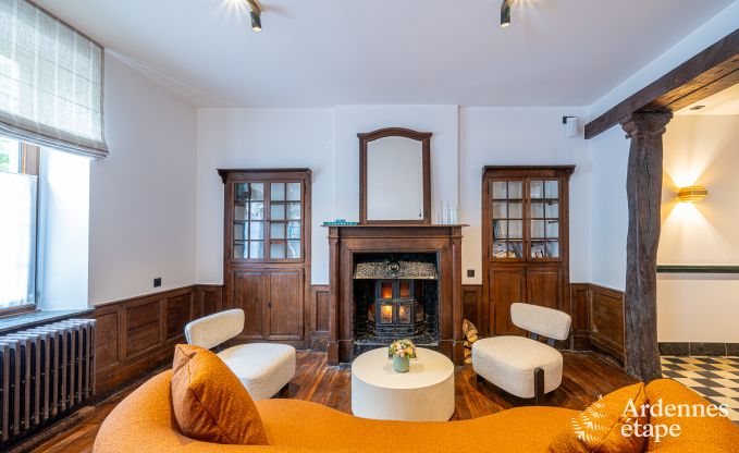 Grande maison de vacances  Rochefort pour 25 personnes avec 11 chambres, 11 salles de bains, sauna et bar