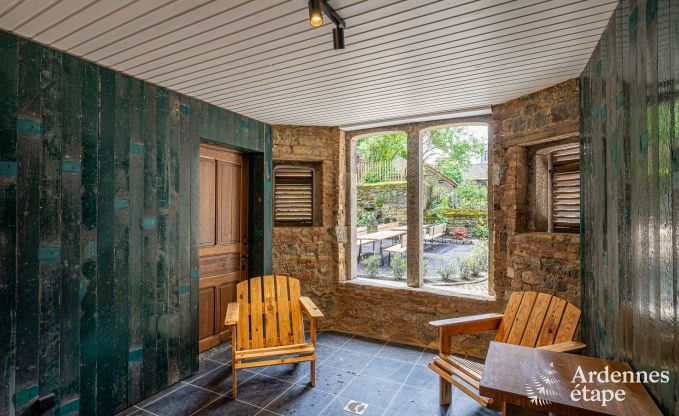 Grande maison de vacances  Rochefort pour 25 personnes avec 11 chambres, 11 salles de bains, sauna et bar