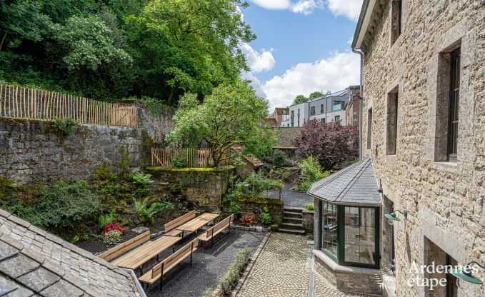 Grande maison de vacances  Rochefort pour 25 personnes avec 11 chambres, 11 salles de bains, sauna et bar