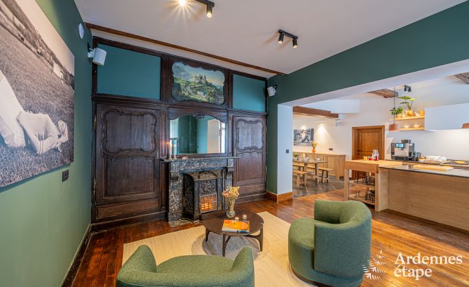 Grande maison de vacances  Rochefort pour 25 personnes avec 11 chambres, 11 salles de bains, sauna et bar