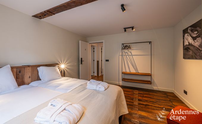 Grande maison de vacances  Rochefort pour 25 personnes avec 11 chambres, 11 salles de bains, sauna et bar