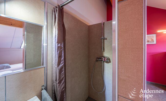 Maison de vacances  Rochefort pour 36 personnes en Ardenne