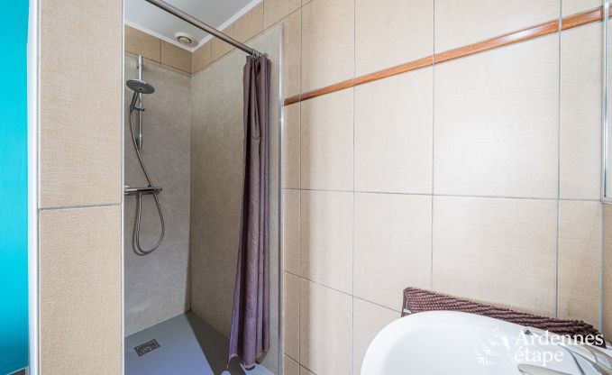 Maison de vacances  Rochefort pour 36 personnes en Ardenne