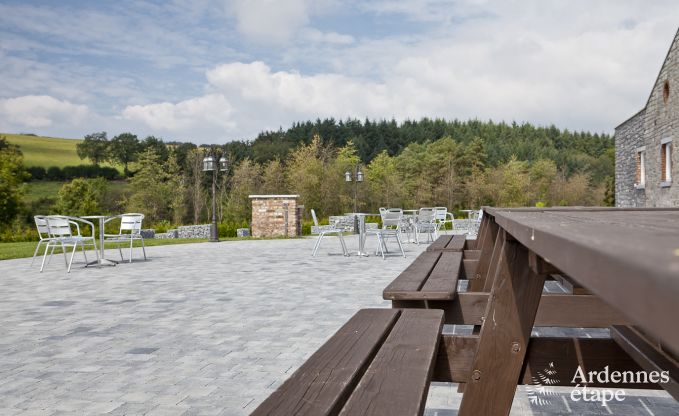 Villa de Luxe � Rochefort pour 48 personnes en Ardenne