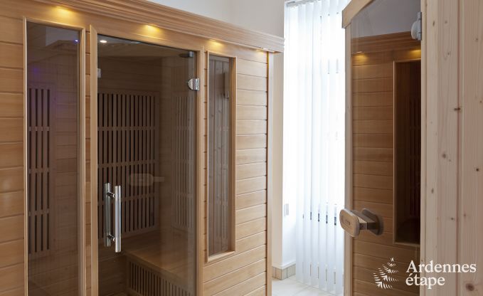 Villa de Luxe � Rochefort pour 48 personnes en Ardenne