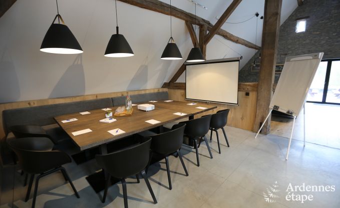 Villa de Luxe � Rochefort pour 16 personnes en Ardenne