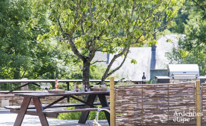 Villa de Luxe � Rochefort pour 16 personnes en Ardenne