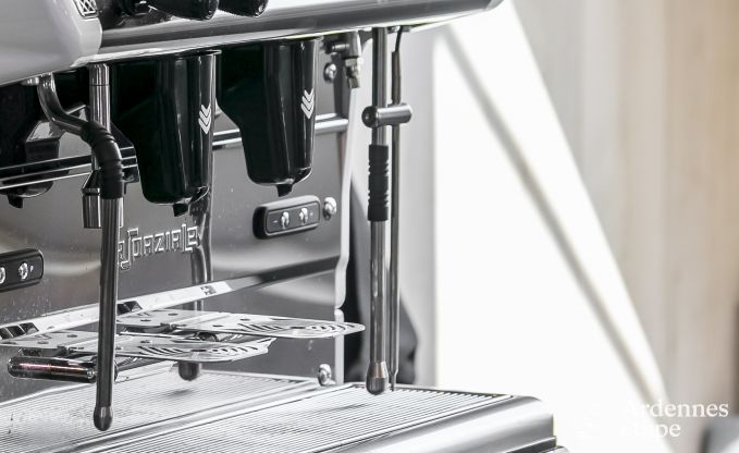 Villa de Luxe � Rochefort pour 16 personnes en Ardenne