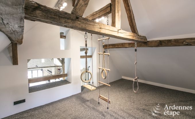 Villa de Luxe � Rochefort pour 16 personnes en Ardenne