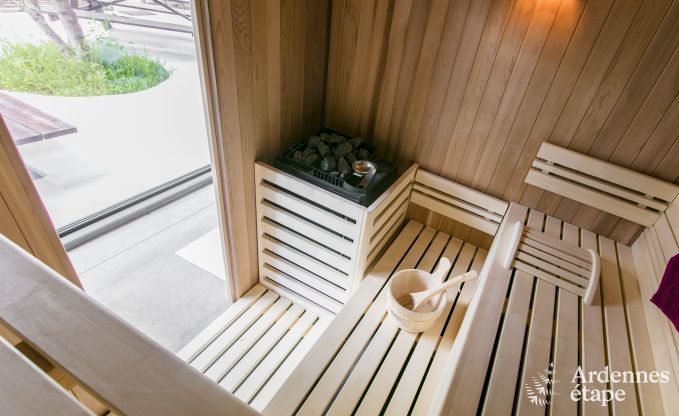 Villa de Luxe � Rochefort pour 16 personnes en Ardenne