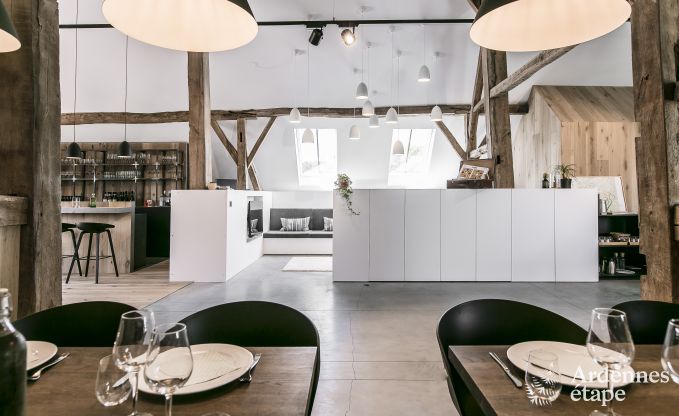 Villa de Luxe � Rochefort pour 16 personnes en Ardenne