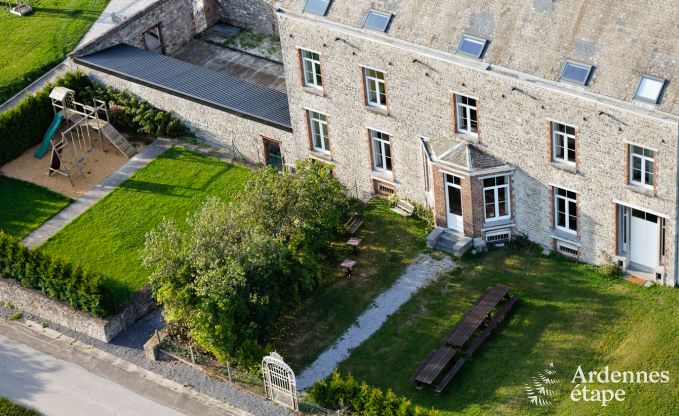 Chteau  Rochefort pour 48 personnes en Ardenne