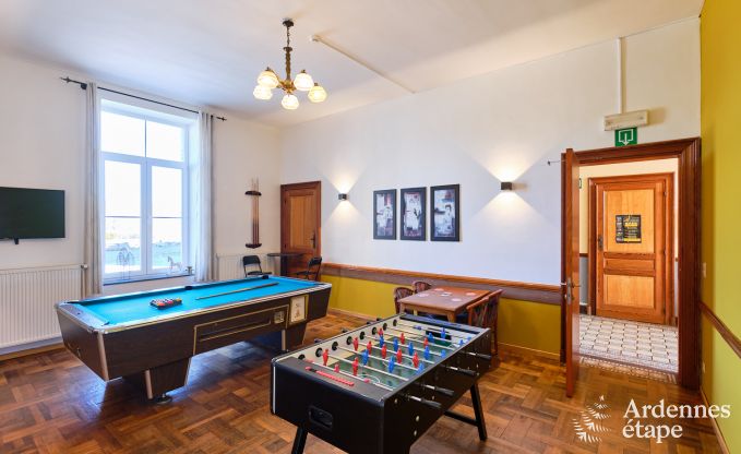 Chteau  Rochefort pour 48 personnes en Ardenne