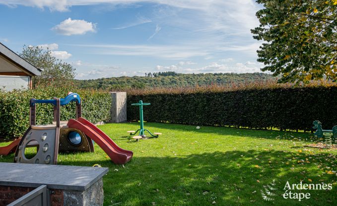 Maison de vacances � Rochefort pour 18 personnes en Ardenne