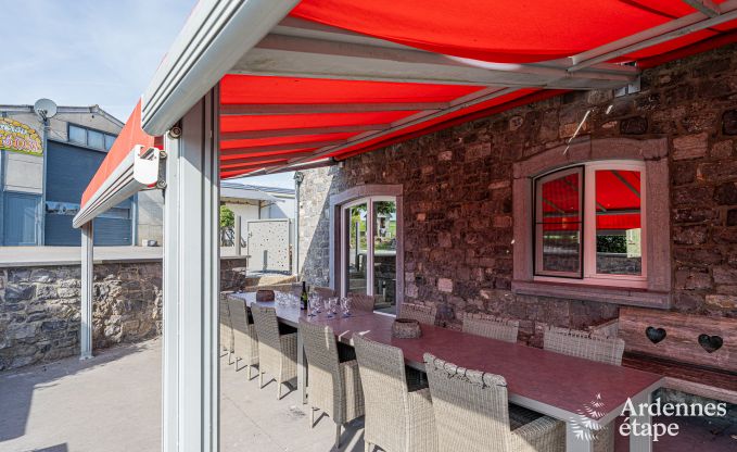 Maison de vacances � Rochefort pour 18 personnes en Ardenne