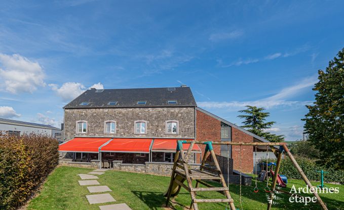 Maison de vacances � Rochefort pour 18 personnes en Ardenne