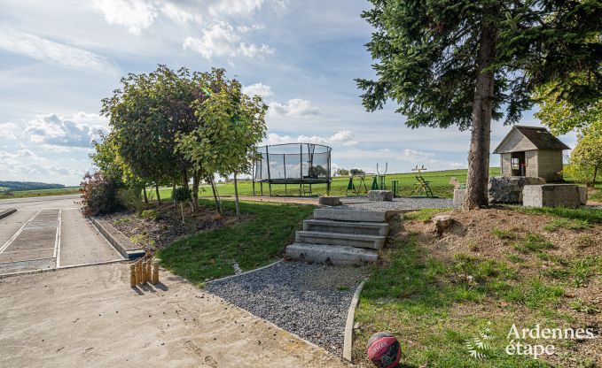 Maison de vacances � Rochefort pour 18 personnes en Ardenne