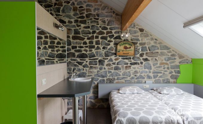 Maison de vacances  Rochefort pour 18 personnes en Ardenne