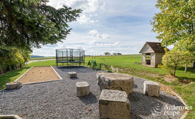 Maison de vacances  Rochefort pour 18 personnes en Ardenne