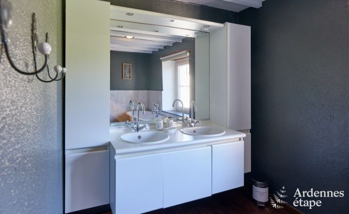Maison de vacances  Rochefort pour 12/14 personnes en Ardenne