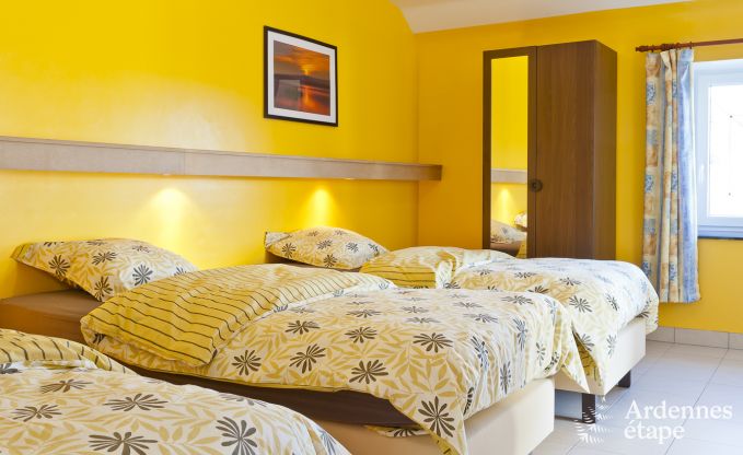 Villa de Luxe � Rochefort pour 48 personnes en Ardenne