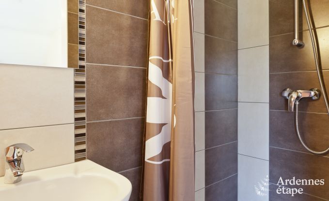 Villa de Luxe � Rochefort pour 48 personnes en Ardenne