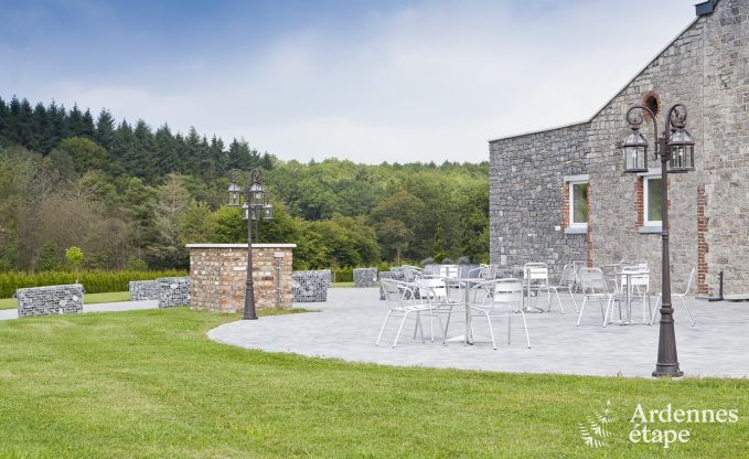 Villa de Luxe � Rochefort pour 48 personnes en Ardenne