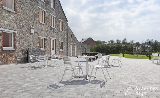 Villa de Luxe � Rochefort pour 48 personnes en Ardenne
