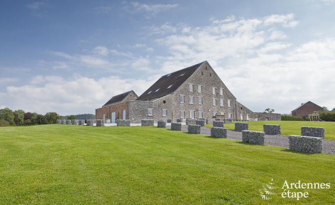 Villa de Luxe � Rochefort pour 48 personnes en Ardenne