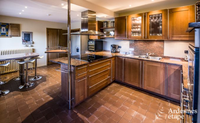 Villa de Luxe  Rochefort pour 13 personnes en Ardenne