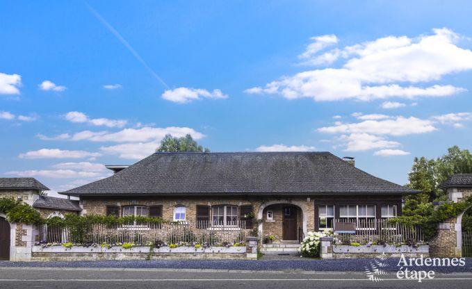 Villa de Luxe  Rochefort pour 13 personnes en Ardenne