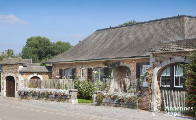Villa de Luxe  Rochefort pour 13 personnes en Ardenne