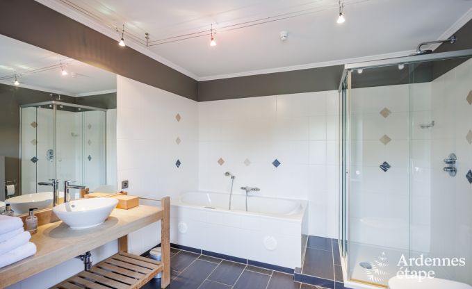 Villa de Luxe  Rochefort pour 28/30 personnes en Ardenne