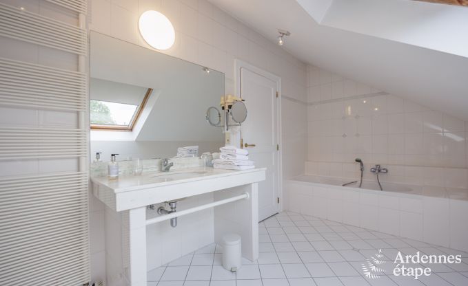 Villa de Luxe  Rochefort pour 28/30 personnes en Ardenne