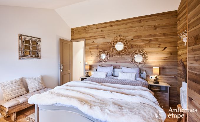 Charmante maison de vacances � Rochehaut pour 6-7 personnes avec jacuzzi, jardin priv� et � proximit� des sentiers de randonn�e