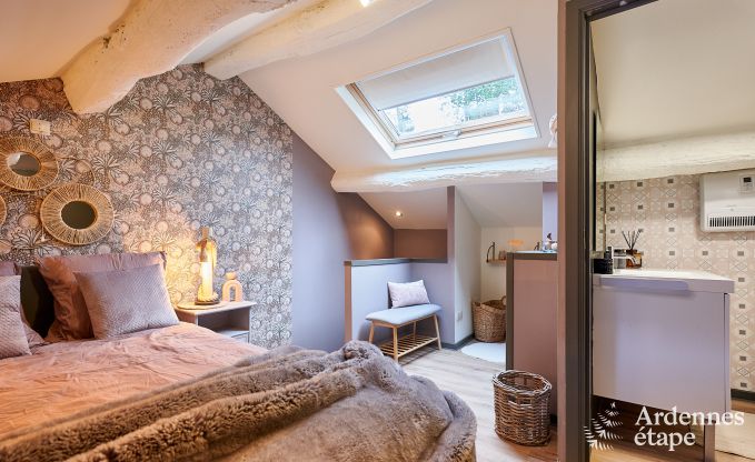 Charmante maison de vacances � Rochehaut pour 6-7 personnes avec jacuzzi, jardin priv� et � proximit� des sentiers de randonn�e