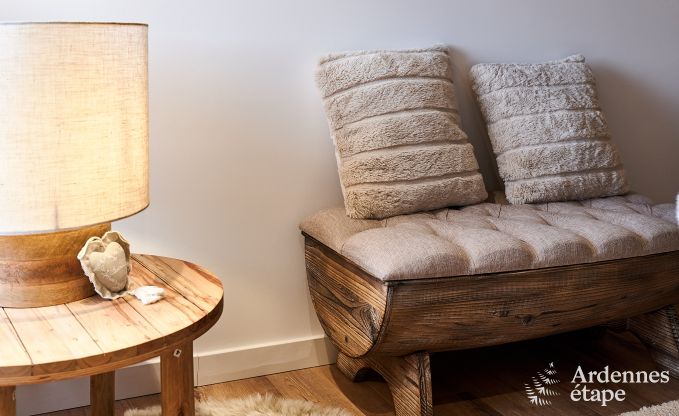 Charmante maison de vacances � Rochehaut pour 6-7 personnes avec jacuzzi, jardin priv� et � proximit� des sentiers de randonn�e