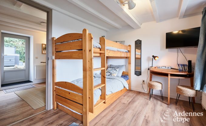 Charmante maison de vacances � Rochehaut pour 6-7 personnes avec jacuzzi, jardin priv� et � proximit� des sentiers de randonn�e