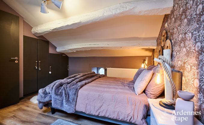 Charmante maison de vacances � Rochehaut pour 6-7 personnes avec jacuzzi, jardin priv� et � proximit� des sentiers de randonn�e