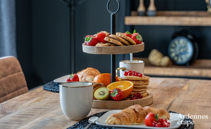 Maison de vacances conviviale de plain-pied pour 2 personnes  Rochehaut avec vue