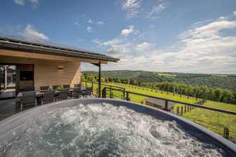 Maison de vacances à Rochehaut, Ardenne : 5 chambres et vue magnifique