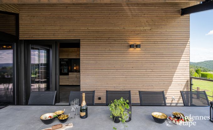 Maison de vacances moderne avec 5 chambres � Rochehaut, Ardenne