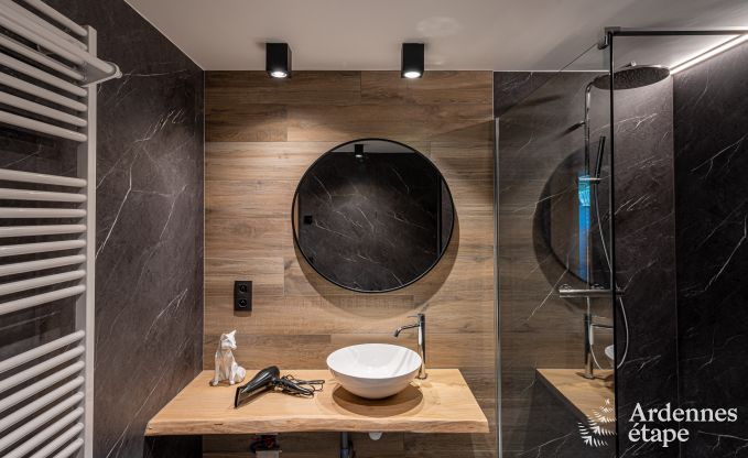 Maison de vacances moderne avec 5 chambres � Rochehaut, Ardenne