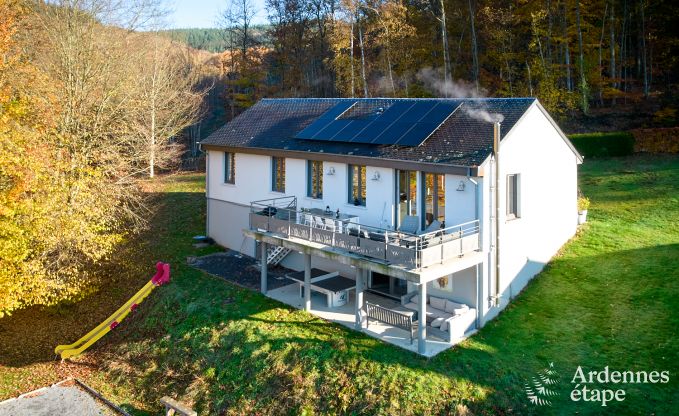 Moderne maison de vacances � Rochehaut en Ardenne