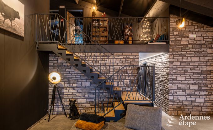 Villa moderne � Rochehaut : h�bergement spacieux pour 12 personnes avec jardin priv� et bain � remous