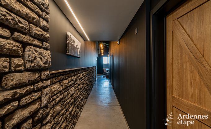 Maison de vacances moderne avec 5 chambres � Rochehaut, Ardenne