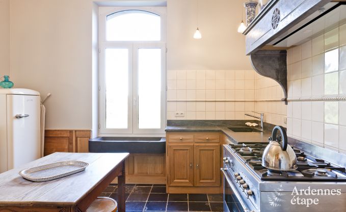 Maison de vacances � Saint-Hubert : havre de paix pour 7 personnes en Ardenne avec jardin priv� et �quipements familiaux