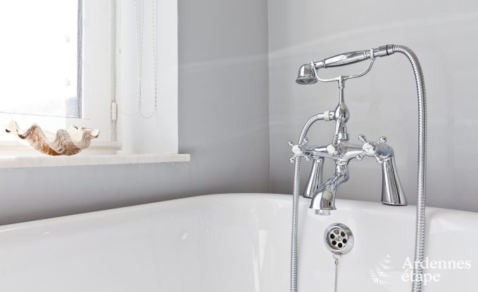 Maison de vacances � Saint-Hubert : havre de paix pour 7 personnes en Ardenne avec jardin priv� et �quipements familiaux