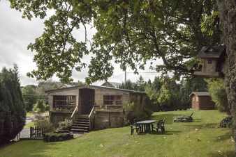 Joli chalet de vacances  louer dans la belle rgion de Saint-Hubert