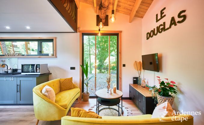 Chalet isol� au bord d'un �tang � Saint-Hubert, Ardenne